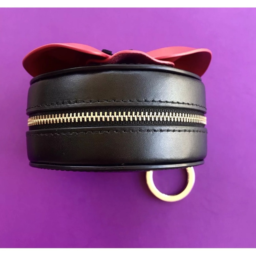 SOLD/Authentic Kate Spade OohLa-La Flower coin/Key - Picture 13 of 14